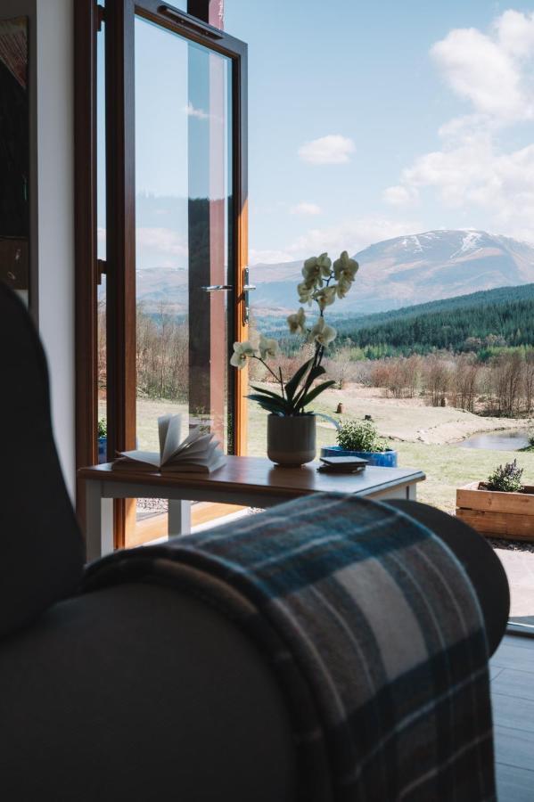 Frances' Sketch Pad With Hot Tub Appartement Fort William Buitenkant foto