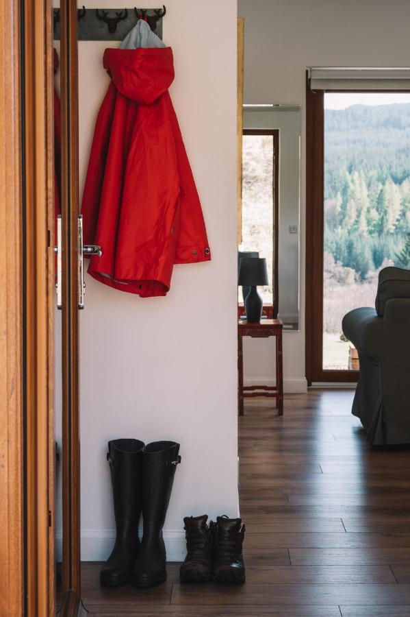 Frances' Sketch Pad With Hot Tub Appartement Fort William Buitenkant foto